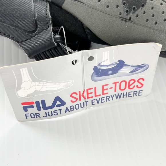 Fila Skele-Toes Black Gray Five Finger Athletic Walking Shoes - Picture 4 of 8